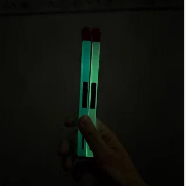 Matchstick-style lighter – Refillable decorative lighter - 1 Pc